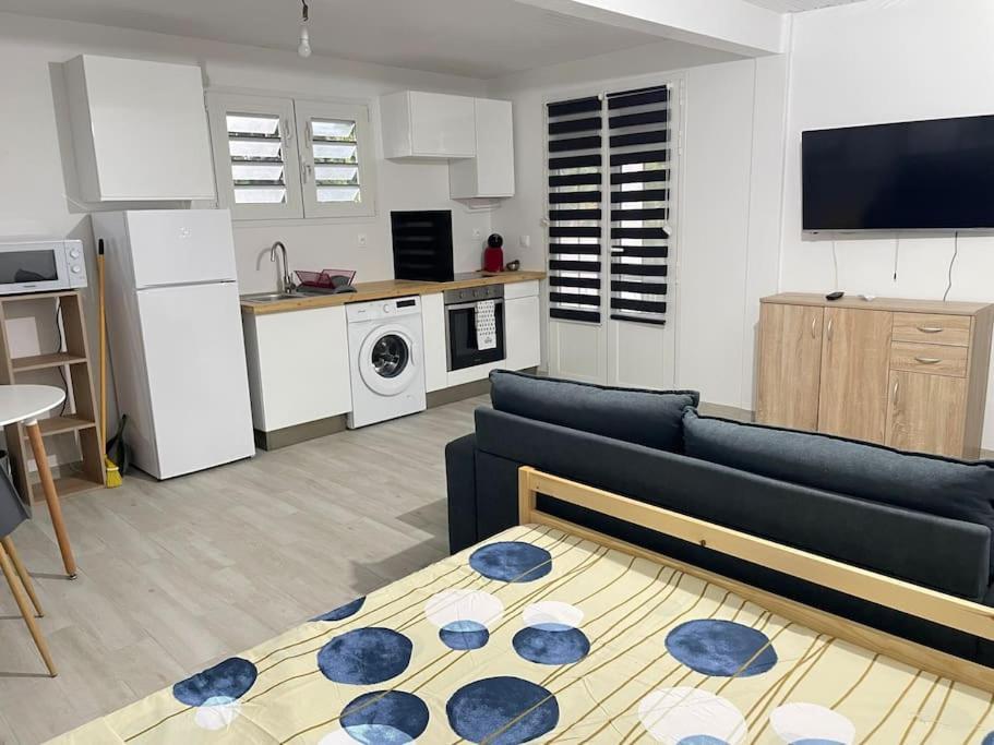 Studio Cosy Et Lumineux Fort-de-France Luaran gambar